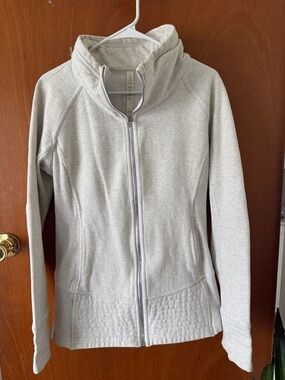 Lululemon Light Gray Women's Zip-Up Jacket